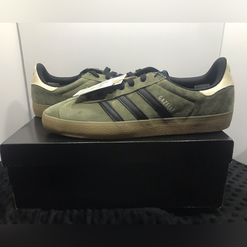 (23)Adidas Gazelle ADV Skate shoes